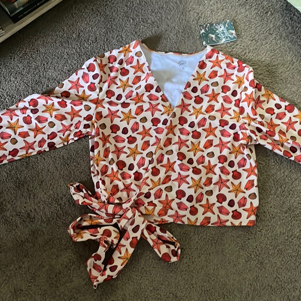Kortni Jeane wrap top rash guard size xxl Seashells never worn